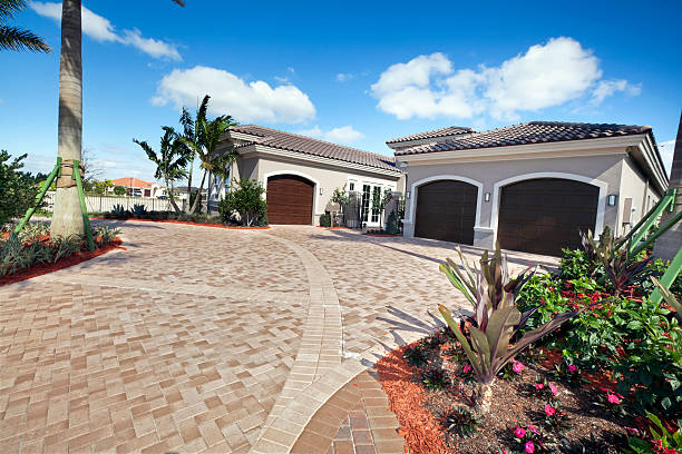 Cobblestone Driveway Pavers in Runaway Bay, TX